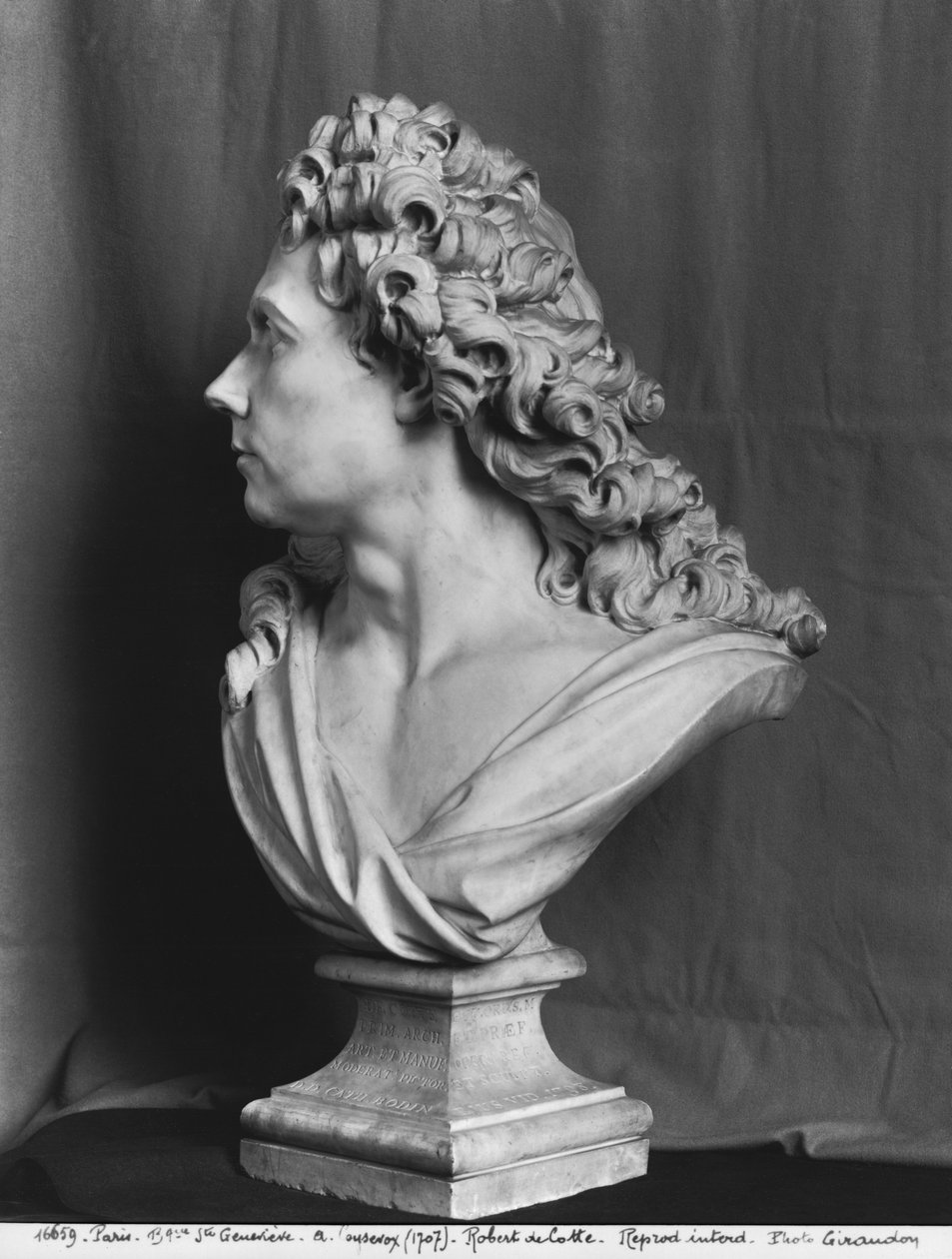 ロバート・デ・コッテの胸像、1707年（346009、346010も参照）（大理石） 作： アントワーヌ・コワズヴォ