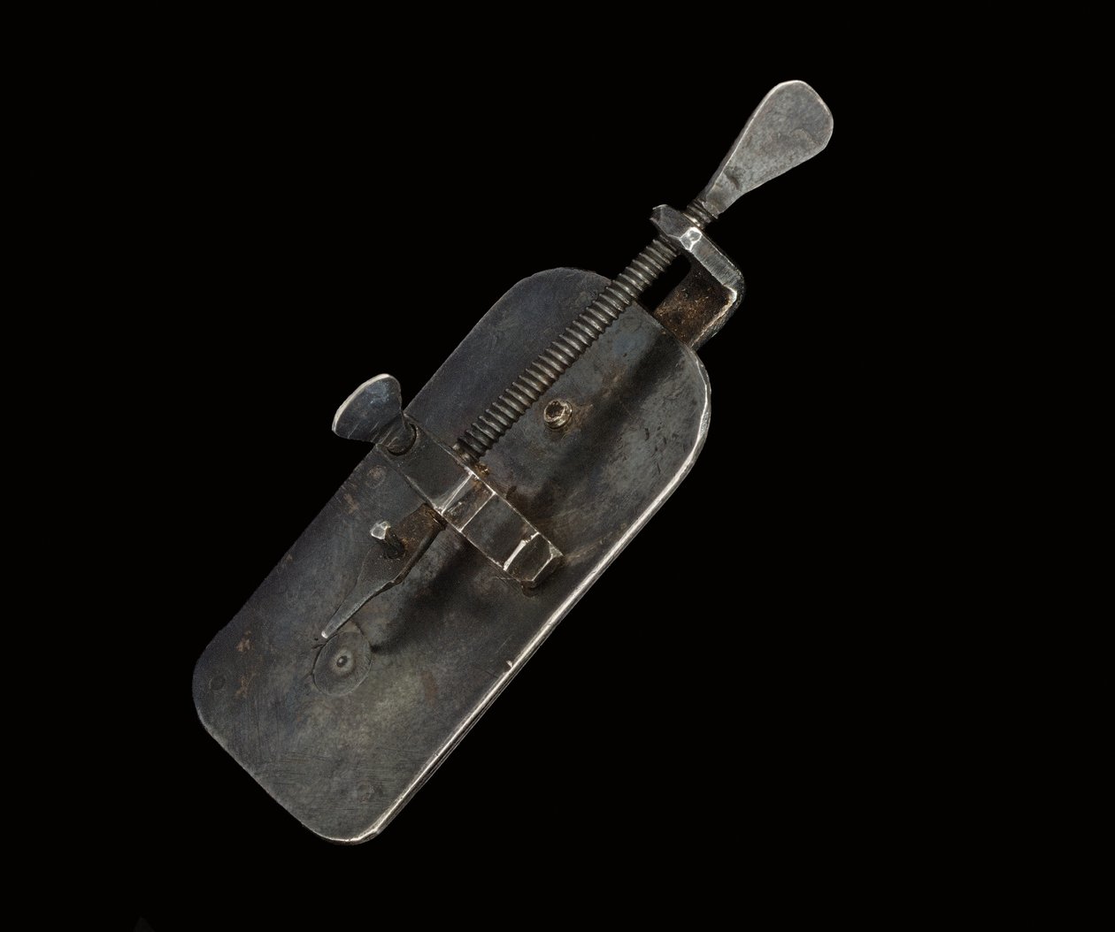 顕微鏡、1690年頃（銀・ガラス）（1121456-60も参照 作： Antoni van Leeuwenhoek