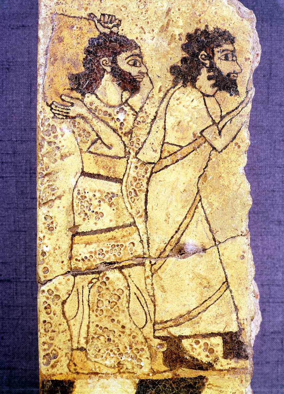 ニネベからの2人の男性の歩行を描いたプラークの断片（塗られた石） 作： アッシリア人
