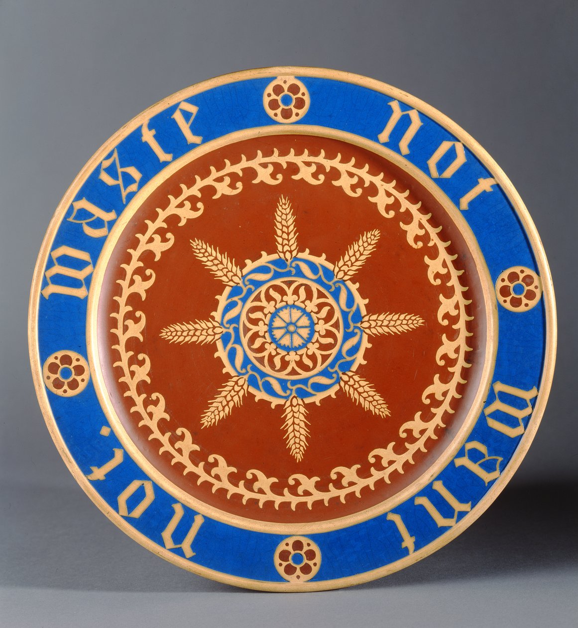 Minton and Company製のブレッドプレート、c.1849（セラミック） 作： オーガスタス・ウェルビー・ノースモア・プギン