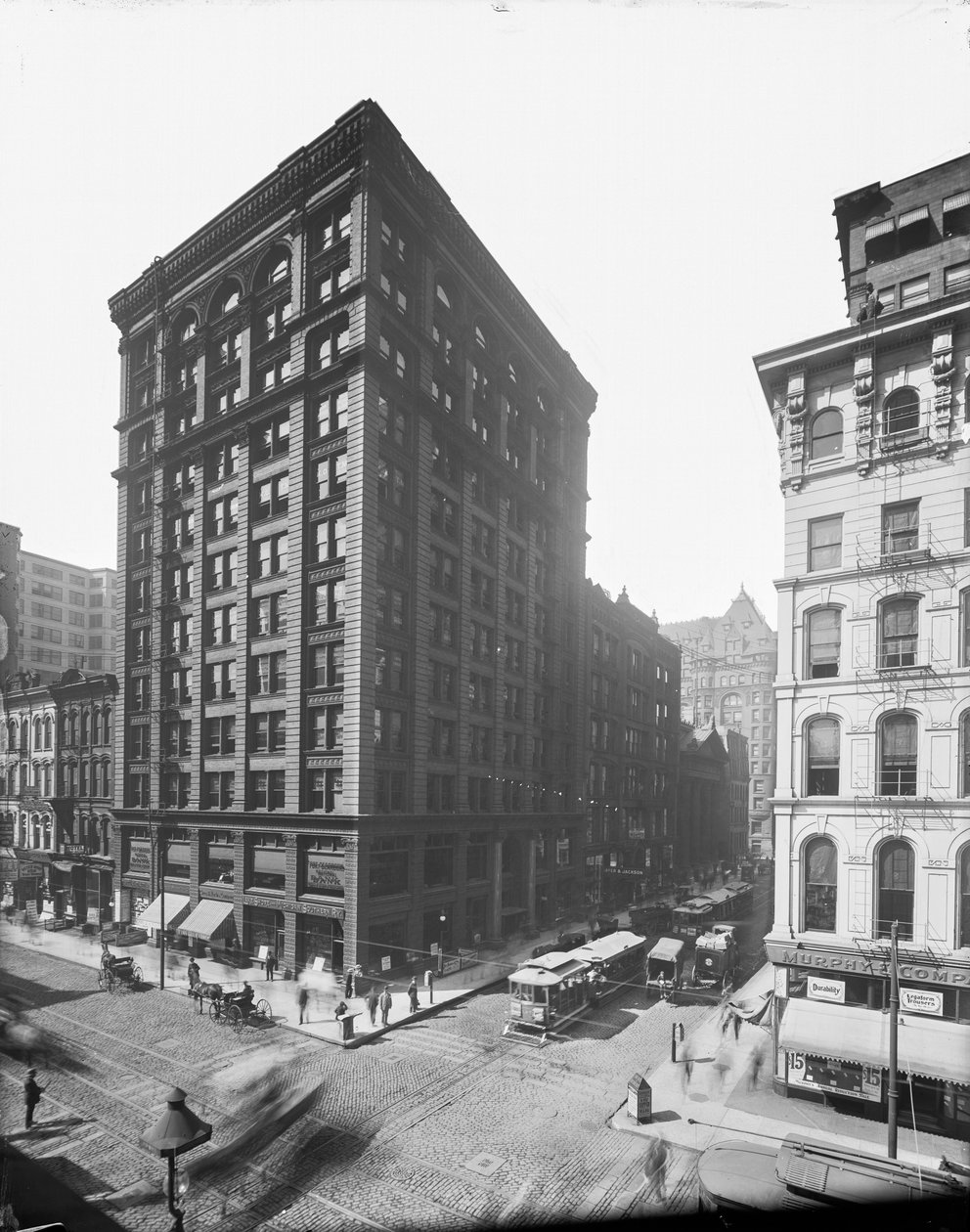 米国イリノイ州シカゴ、ウエストモンロー通り105番地、1895年頃（モノクロ写真 作： バーンズとクロスビー