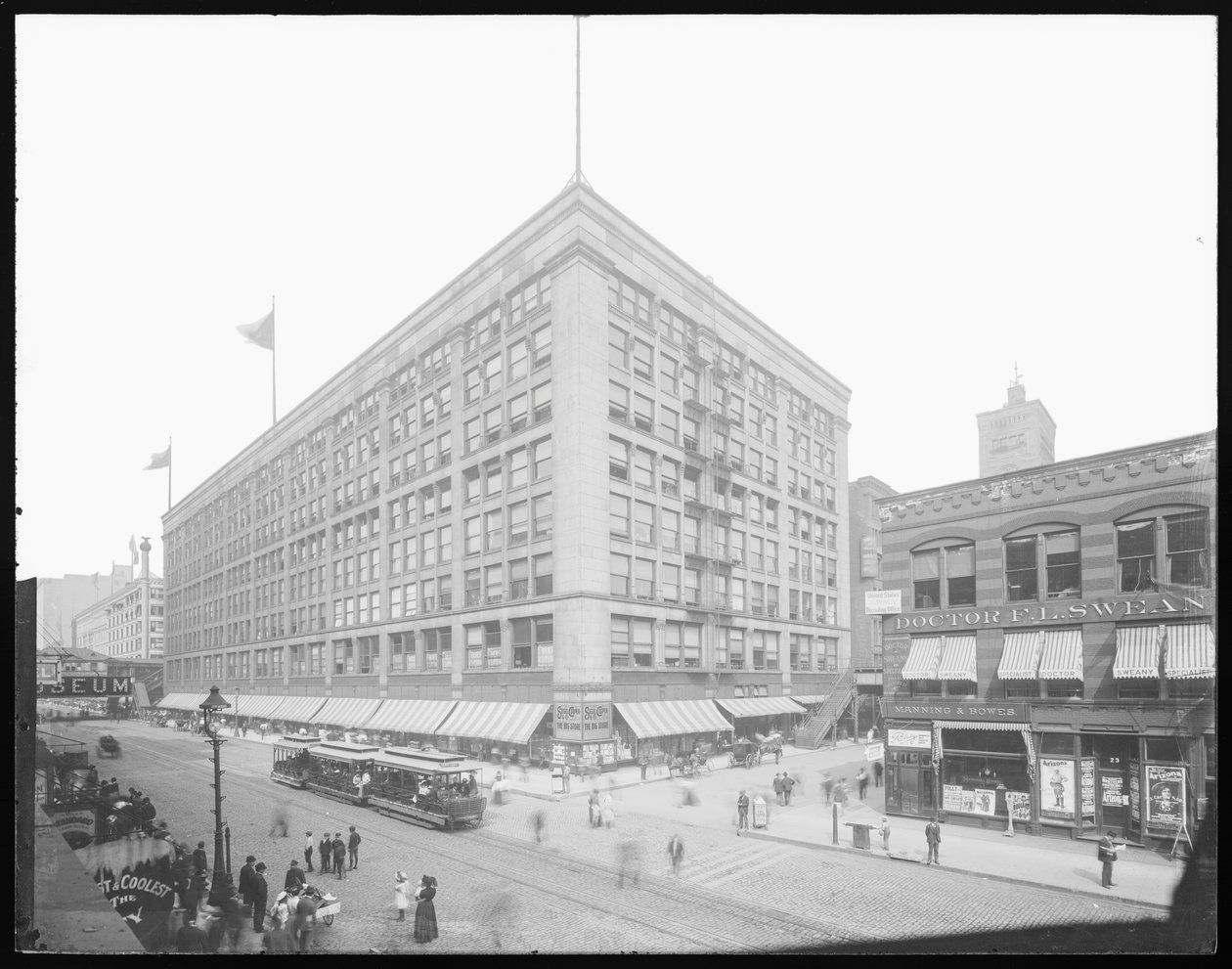 米国イリノイ州シカゴ、1905年頃のシーゲル、クーパー、カンパニーの建物（モノクロ写真 作： バーンズとクロスビー