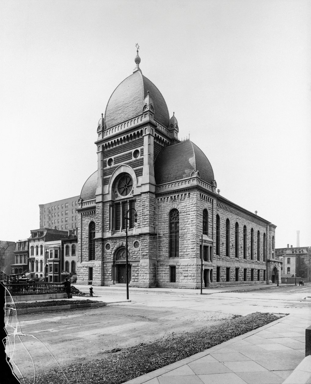 Sinai Congregation, Chicago, Illinois, USA, c.1900 (b/w photo) 作： バーンズとクロスビー