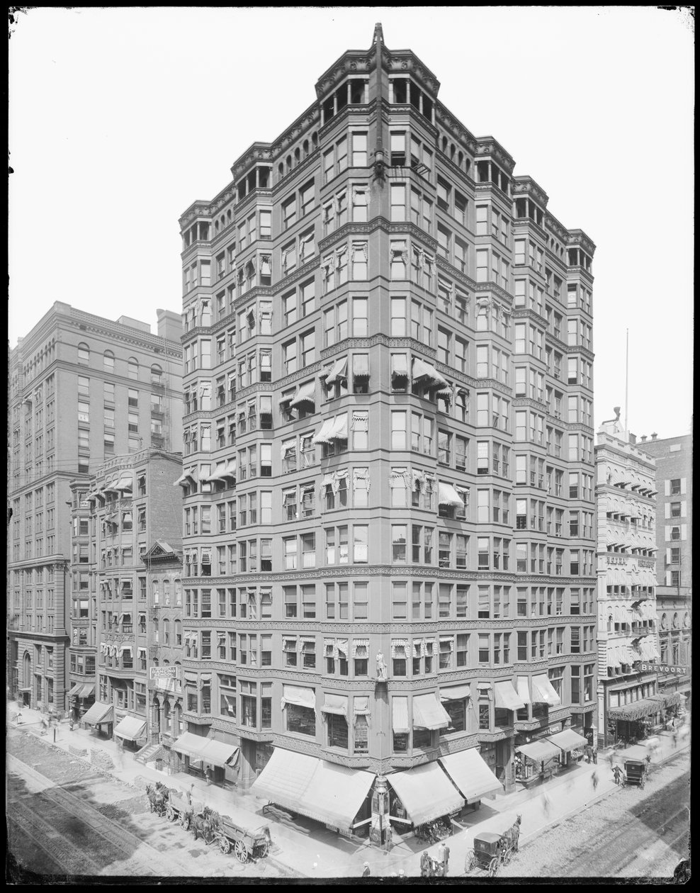 タコマ・ビル（米国イリノイ州シカゴ、1905年頃）（モノクロ写真 作： バーンズとクロスビー