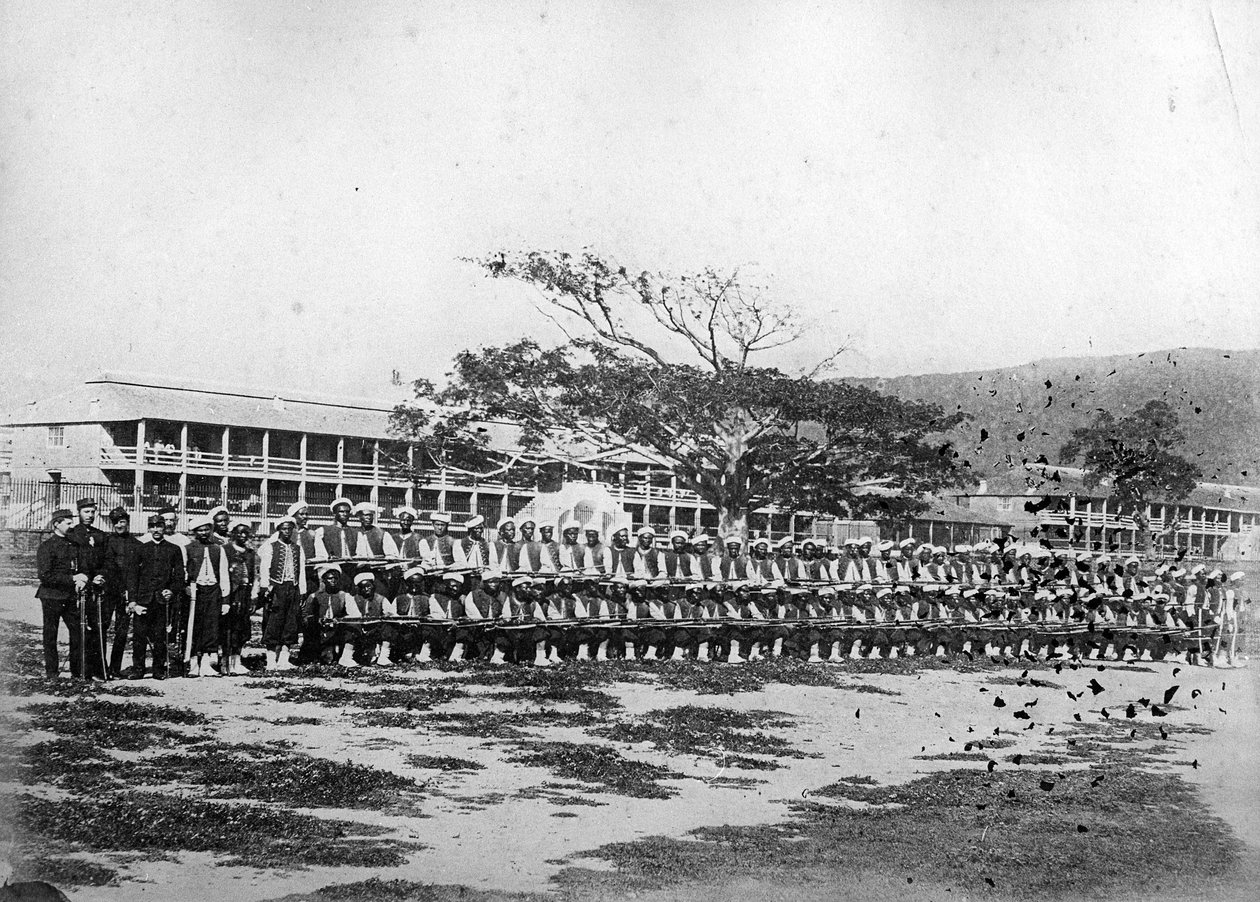 西インド連隊の兵士、c.1870-90 作： イギリスの写真家