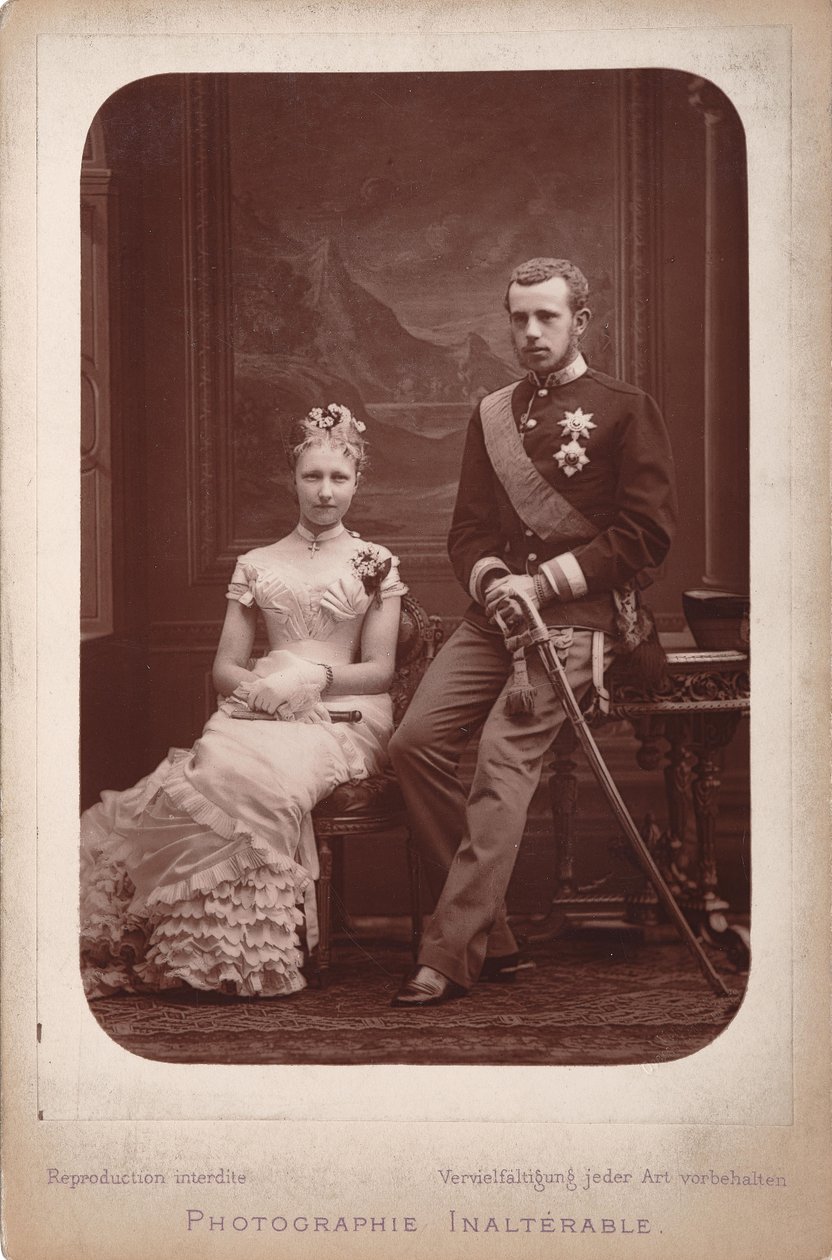 ルドルフ皇太子とベルギーのステファニー王女、1880 年。 作： ブリュッセル。写真スタジオGeruzetFrères