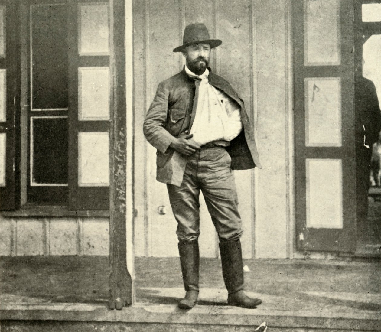 1898年7月4日、1899年7月4日、アメリカとアメリカの戦争、馬から降りた直後のクリールマン。 作： バーマッキントッシュ