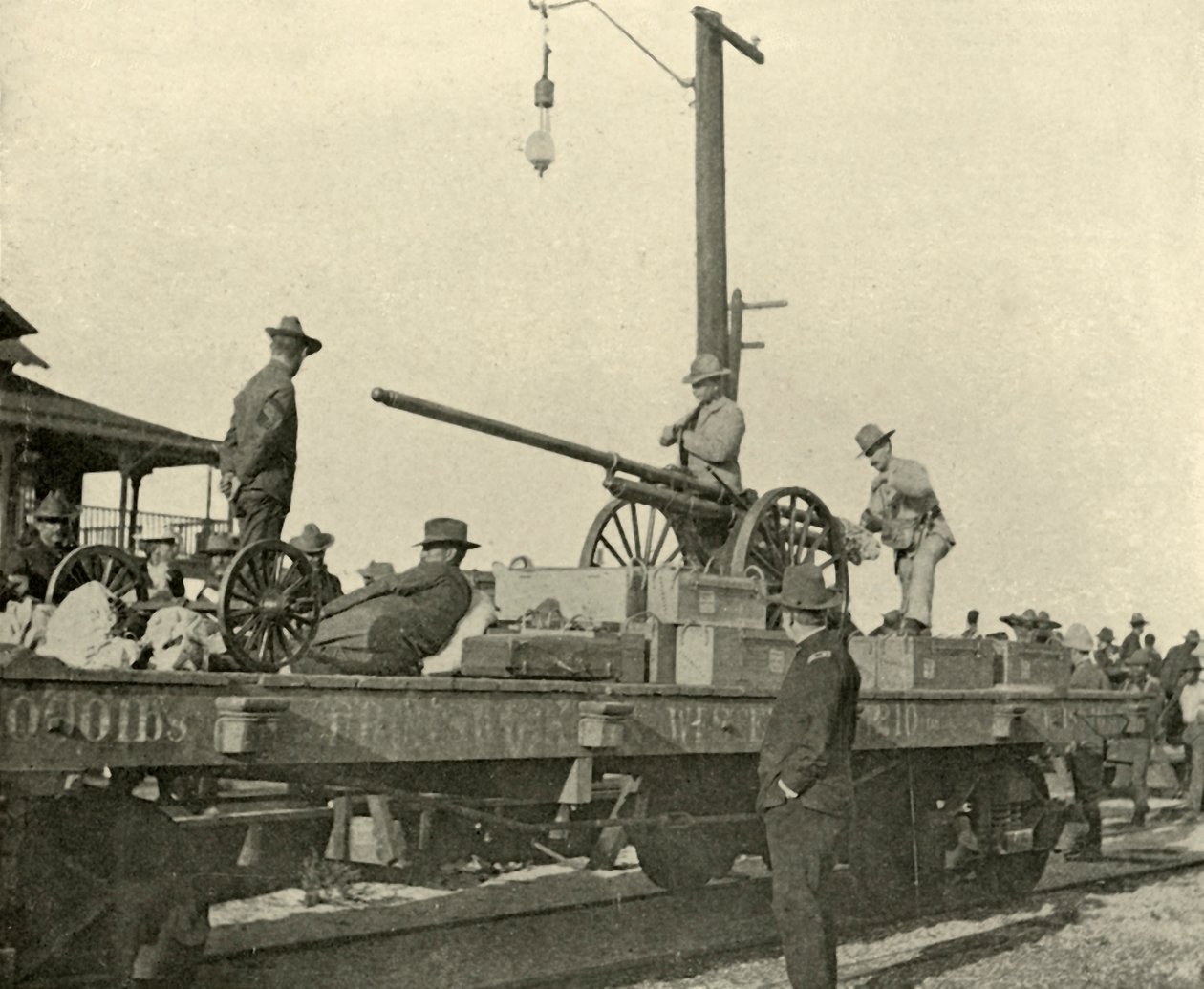 ボロー軍曹とダイナマイト銃、1898年6月、スペイン-米戦争、1899年。 作： バーマッキントッシュ