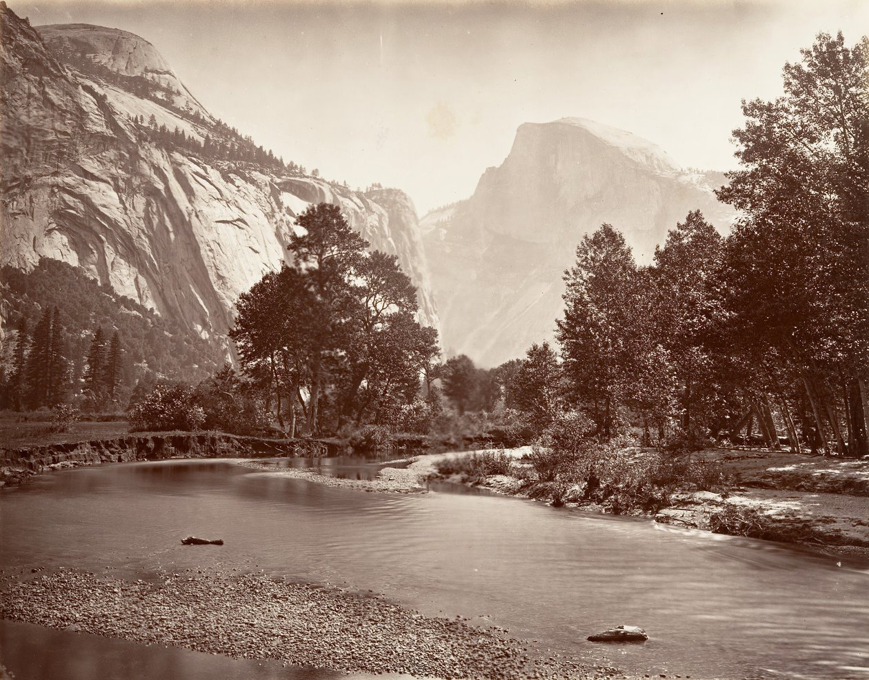 北と南のドーム、ヨセミテ、カリフォルニア州。 1872年、約印刷。 1876年。 作： カールトン・E・ワトキンス。