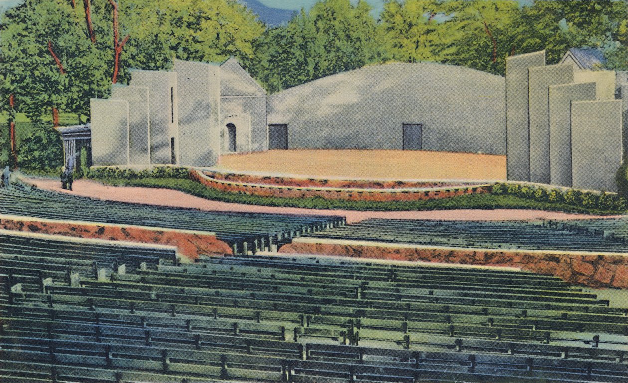 円形劇場、イロコイ公園、1942 作： コーフィールドとショック