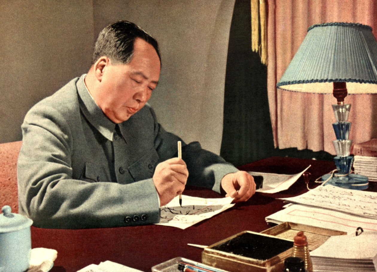 中国の国家元首である毛沢東（Mao Ze-Dong or Mao Zedong or Mao Tse Toung or Mao Tso Tong）（1893-1976）の肖像。1960年頃の中国。 作： 中国の写真家