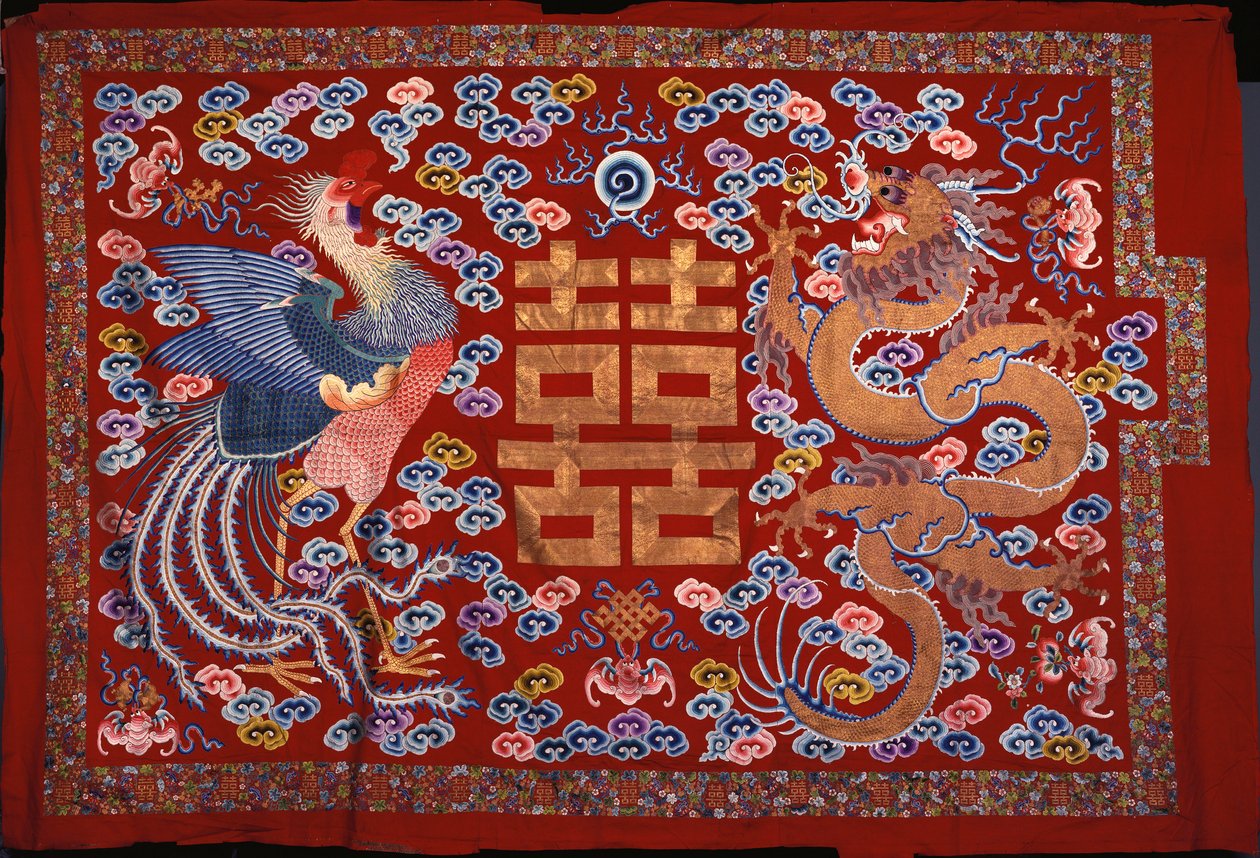 19世紀、フェニックスとドラゴンに挟まれた金色の糸を中心にした中国風の赤い羊毛 作： 中国語学校