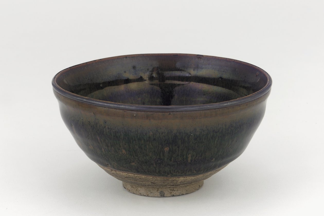 建物、南平、福建省、南宋または元王朝様式の茶碗、13〜14世紀（セラミック） 作： 中国語学校