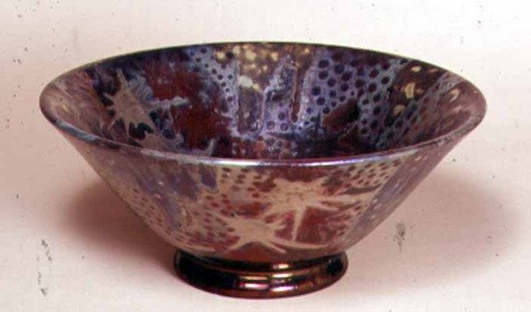 光沢のある装飾が施されたボウル、1890年（陶器） 作： クレメントマッシエ