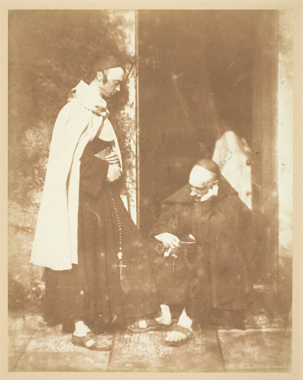二人の修道士、184346。作成者: David Octavius Hill、Robert Adamson、Hill & Adamson。 作： ヒルとアダムソン