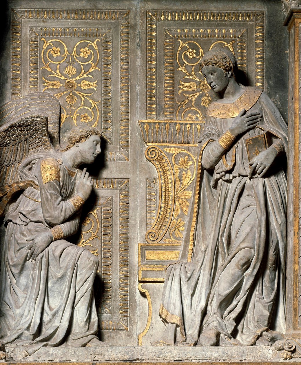 受胎告知 ドナート・デ・バルディ・ディ・ドナテッロ（約1386～1466）の高浮き彫り 1435年 サンタ・クローチェ教会（Chiesa di Santa Croce.フローレンス 作： ドナテロ