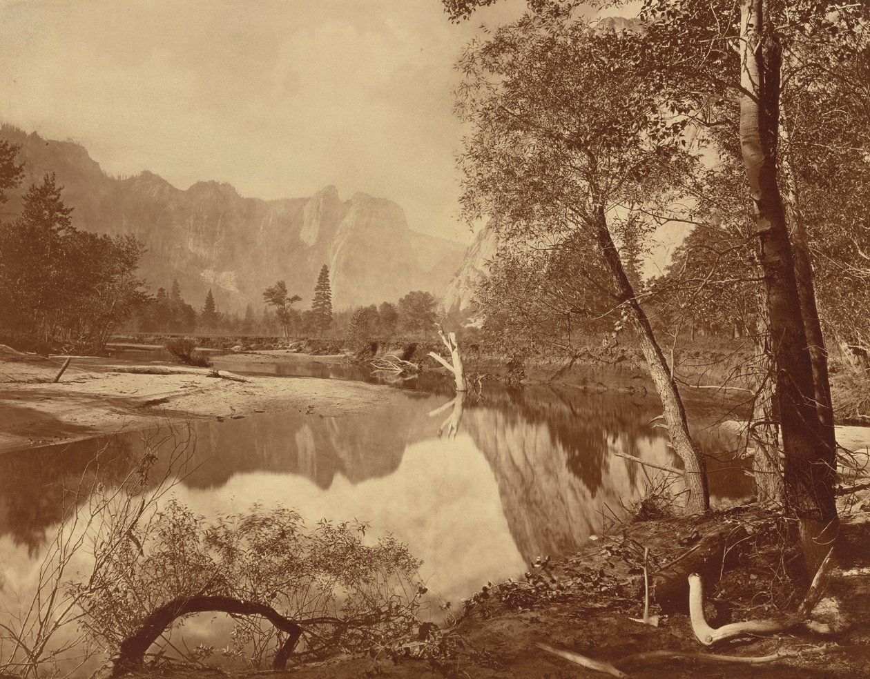モスキート・キャンプからのヨセミテ渓谷、No.22,1872（写真） 作： エドワード・マイブリッジ