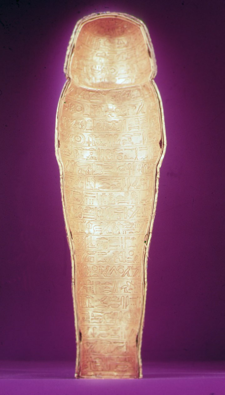 ツタンカーメンの墓（c.1370-1352 BC）からの天蓋付き棺の1つの内部。 作： エジプト第18王朝