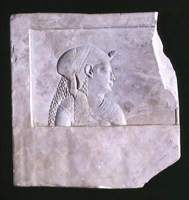 女神の彫刻モデル、紀元前246～222年頃（石灰岩 作： エジプトのプトレマイオス朝