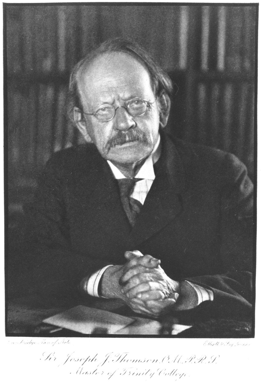ジョセフジョントムソン卿の肖像（1856-1940）、1920年頃 作： エリオットアンドフライスタジオ