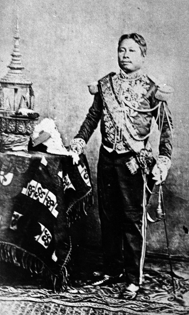 カンボジアのノロドム王、シャム軍服、1861年 作： エミール・グセル