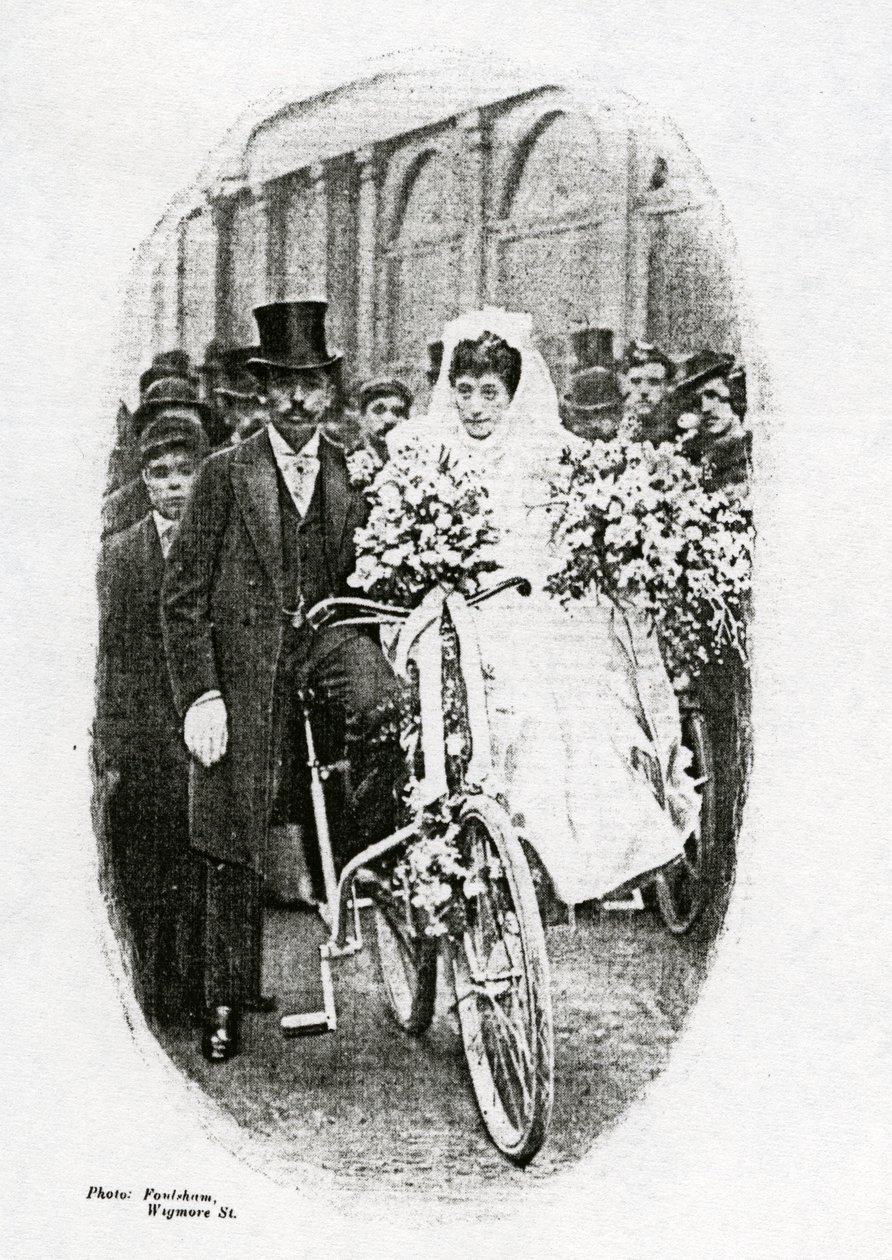 自転車の結婚式 作： 英語の写真家