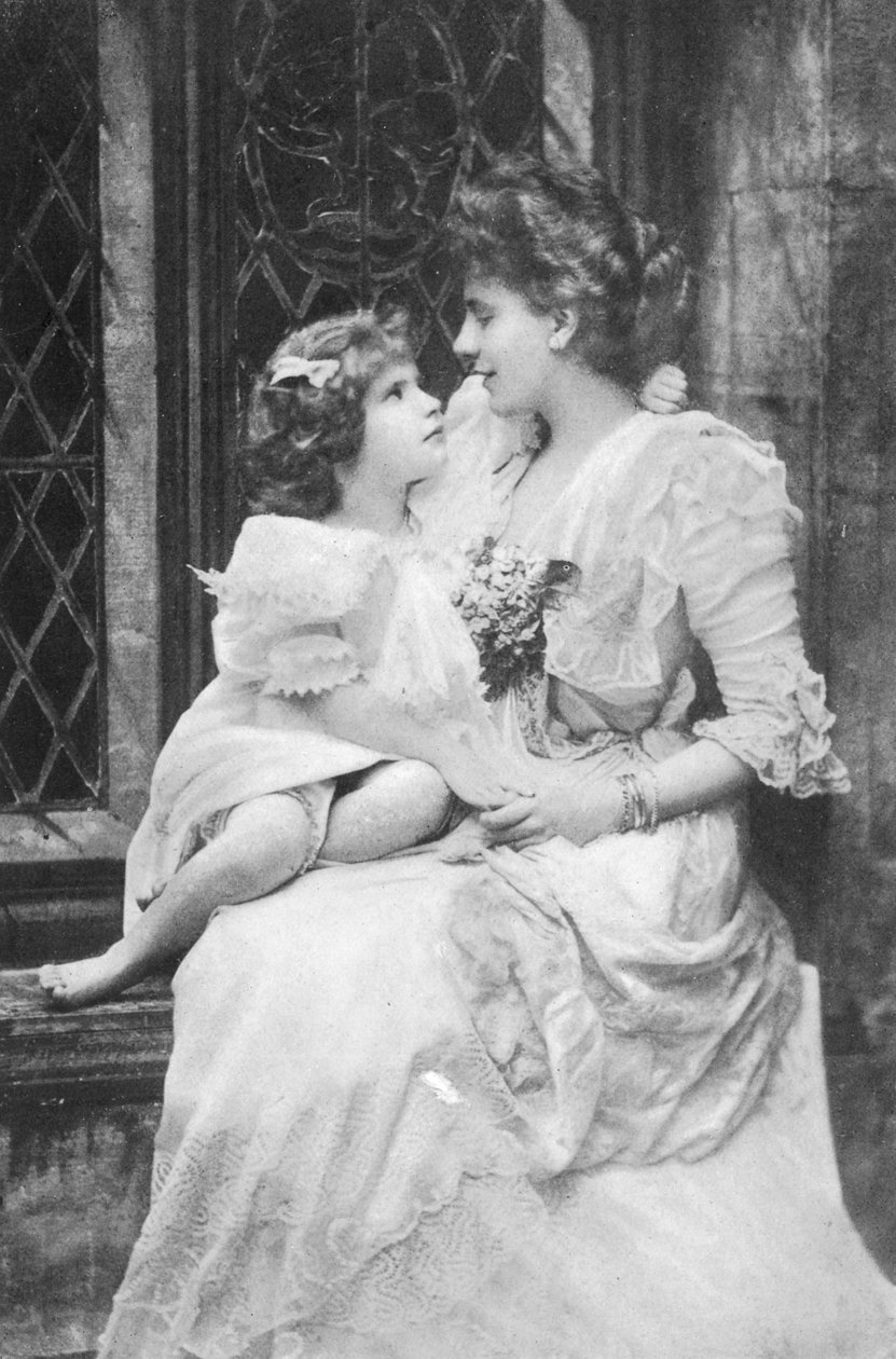 アリスケッペルと娘のバイオレットトレフシウス、1905年 作： 英語の写真家