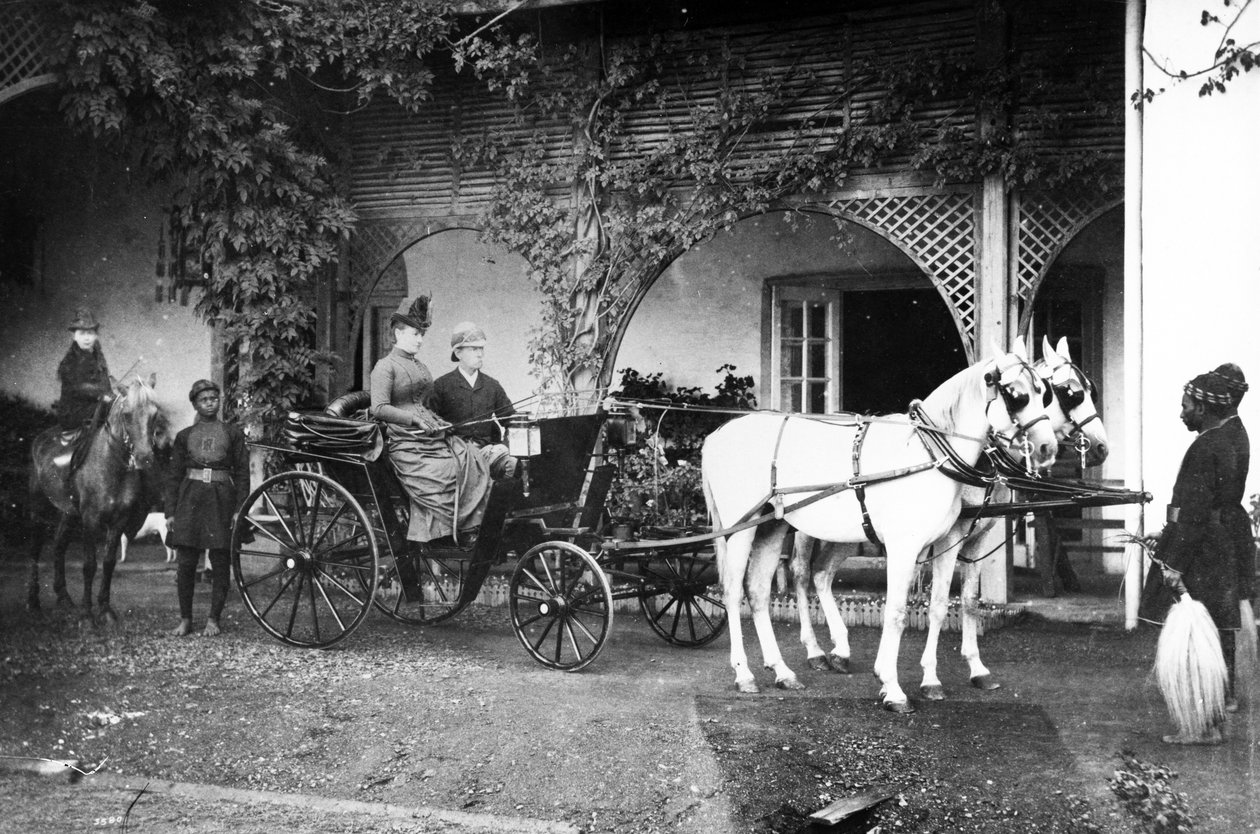 インドのイギリス人家族、1875年頃 作： 英語の写真家