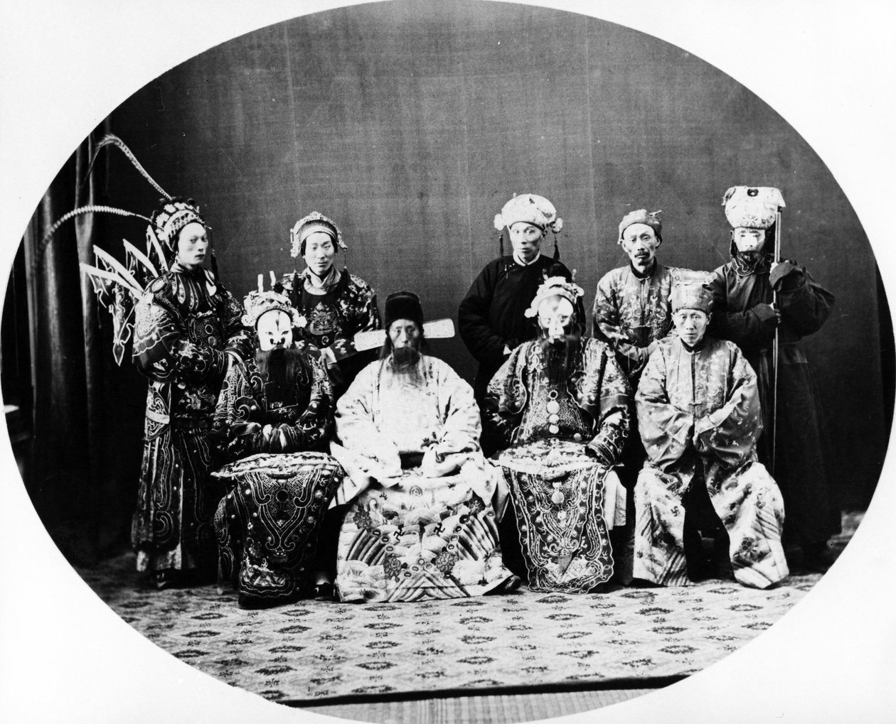 中国の劇場、上海、1870年頃 作： 英語の写真家