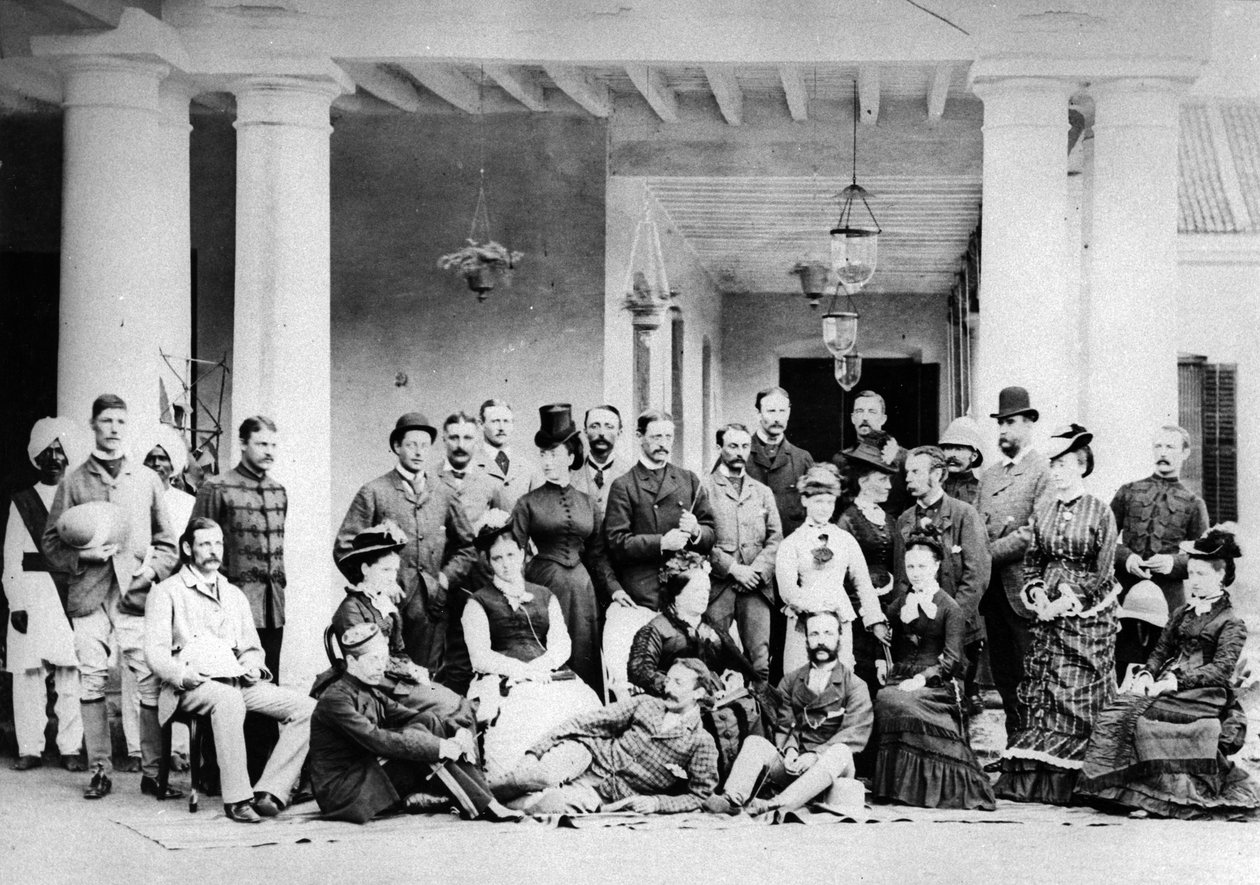 植民地インドのヨーロッパ人のグループ、1870年代頃 作： 英語の写真家