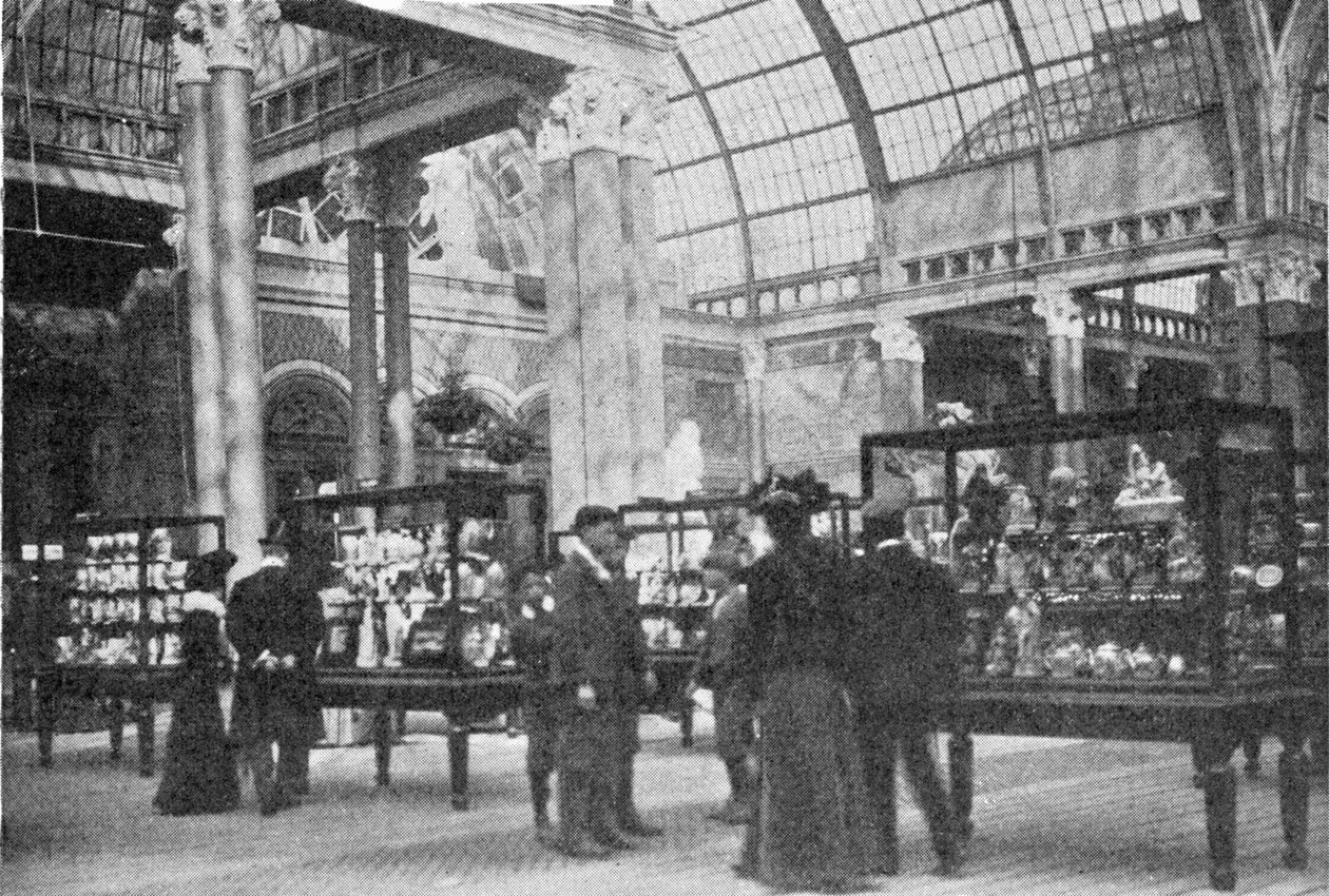 アレクサンドラパレスの博物館で、王からの挿絵、1901年5月25日 作： 英語の写真家