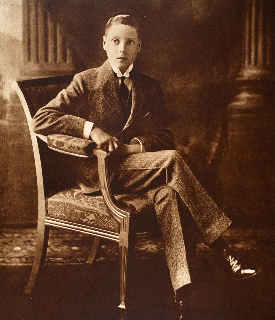 エドワード8世、16歳、1910年 作： 英語の写真家