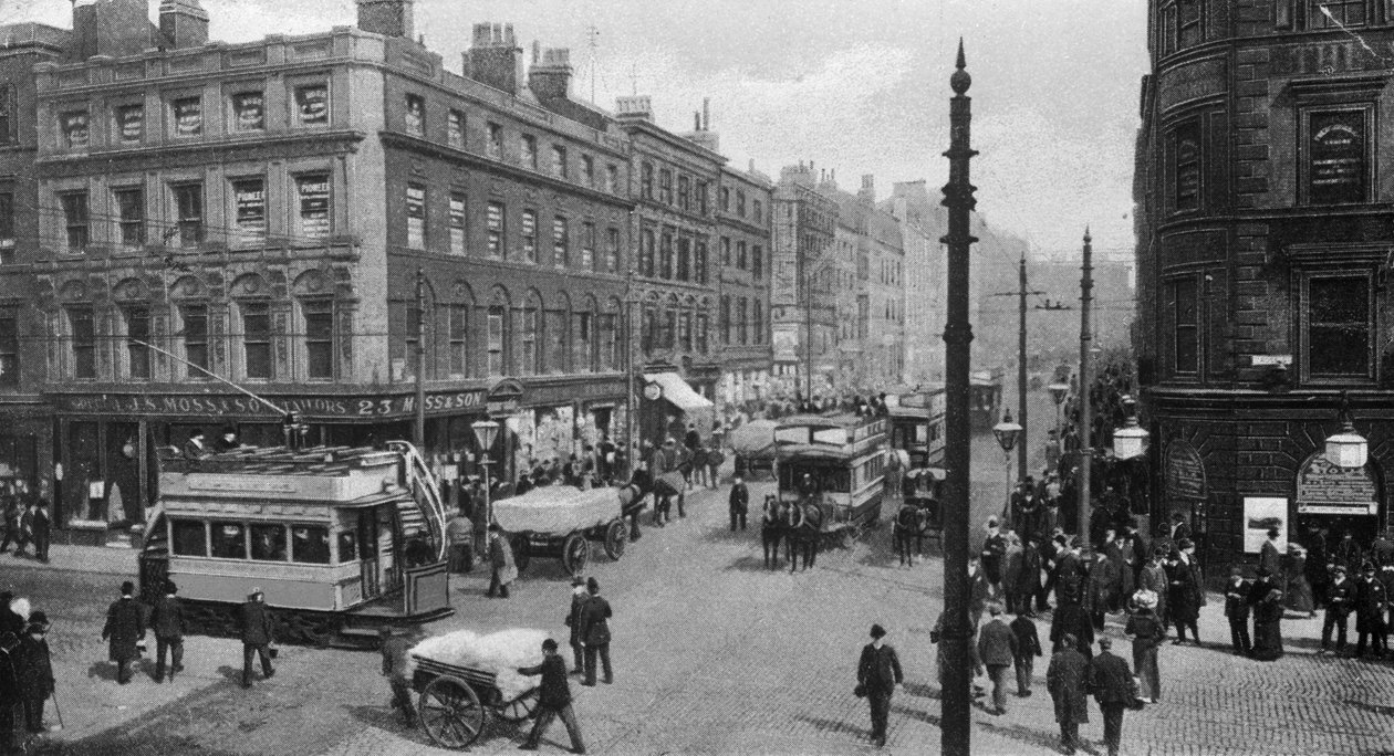 マーケットストリート、マンチェスター、1910年頃 作： 英語の写真家