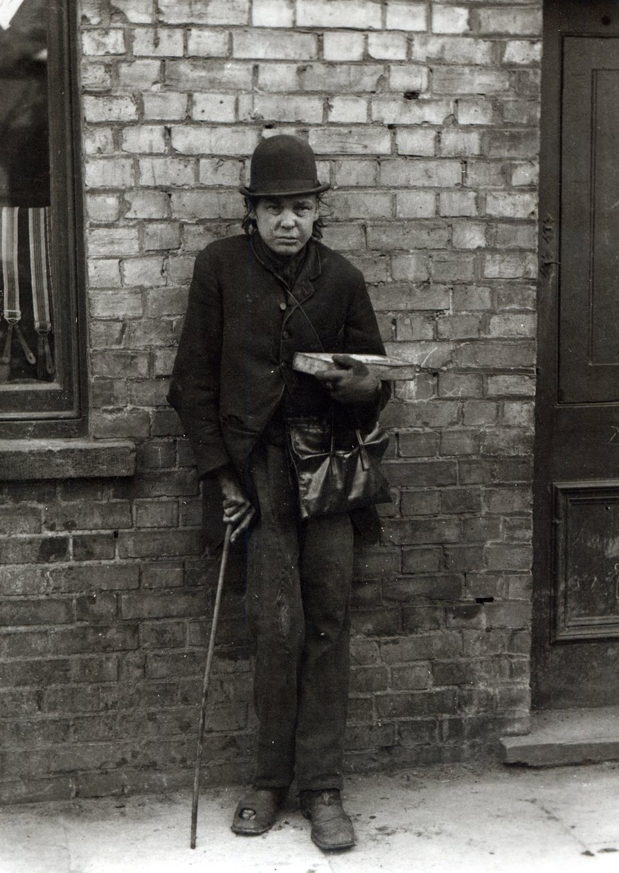 マッチセラー。 c.1900 作： 英語の写真家