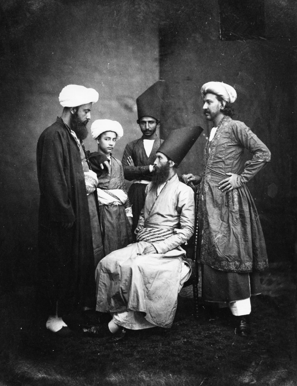 ボンベイのパーシス、c。 1870年代 作： 英語の写真家
