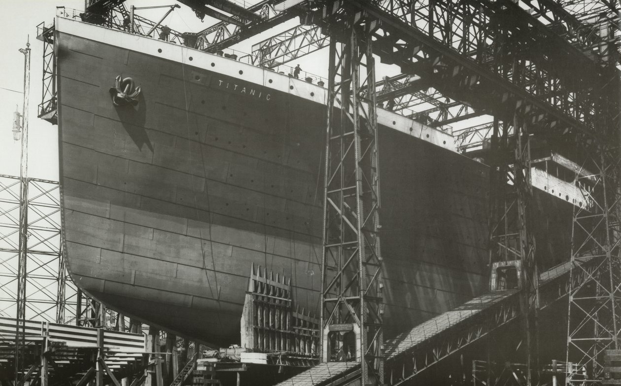 RMSタイタニック号、1911年1月5日に発売開始 作： 英語の写真家