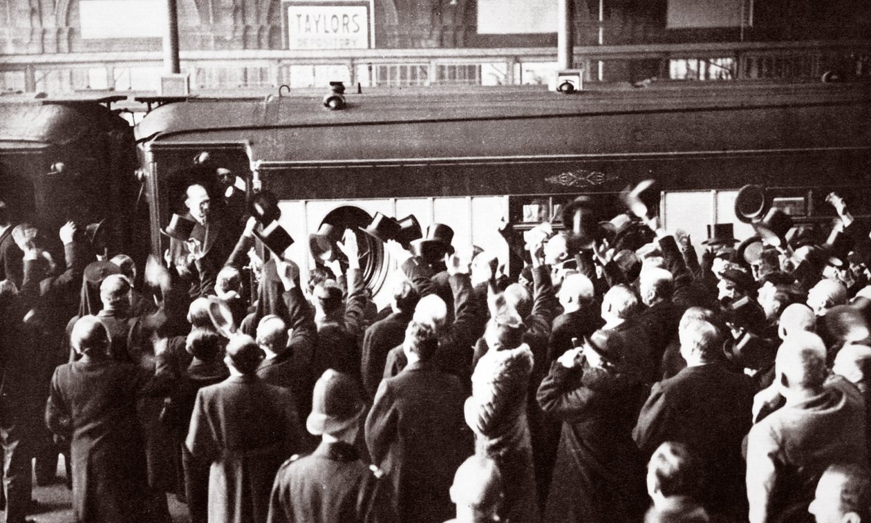 1935年11月、ギリシャ君主制の復元 作： 英語の写真家