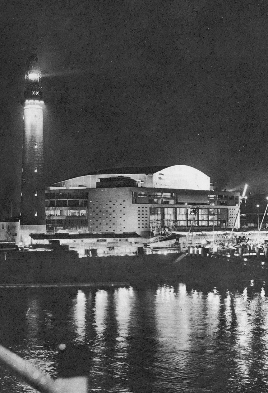 夜のサウスバンク、1951 作： 英語の写真家