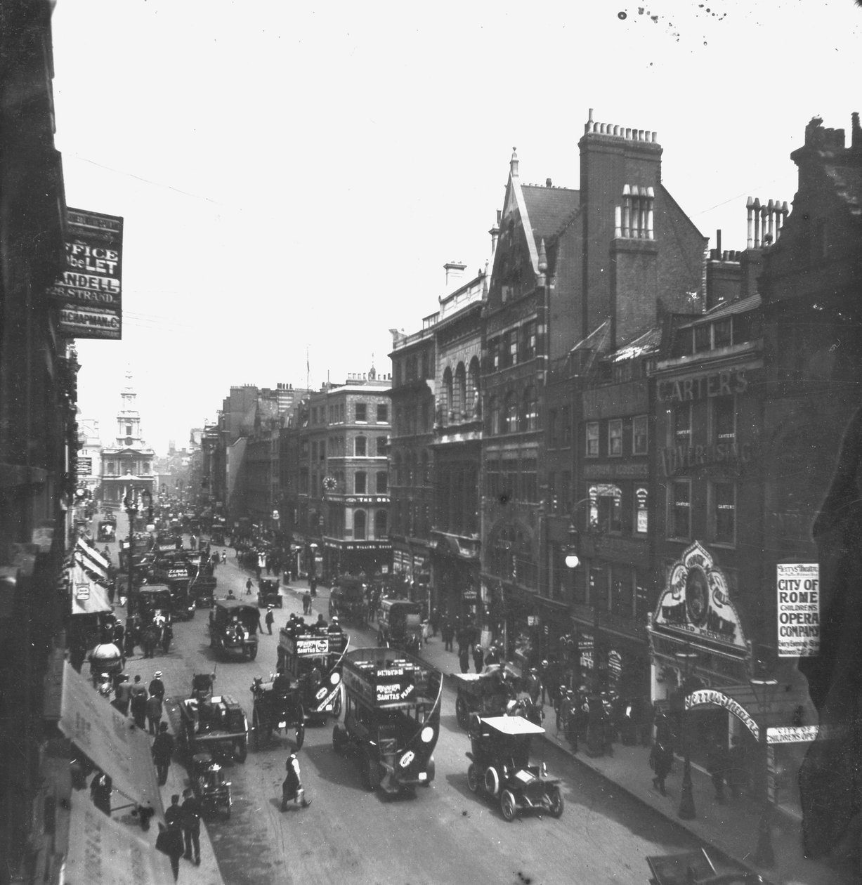ストランド、1890年頃（写真） 作： 英語の写真家