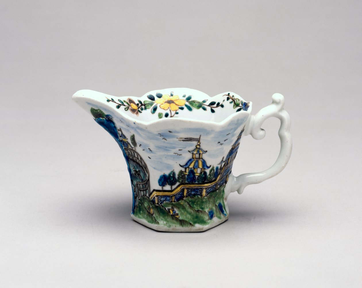クリームボート、ウスター磁器、1755-58年（磁器） 作： 英語学校