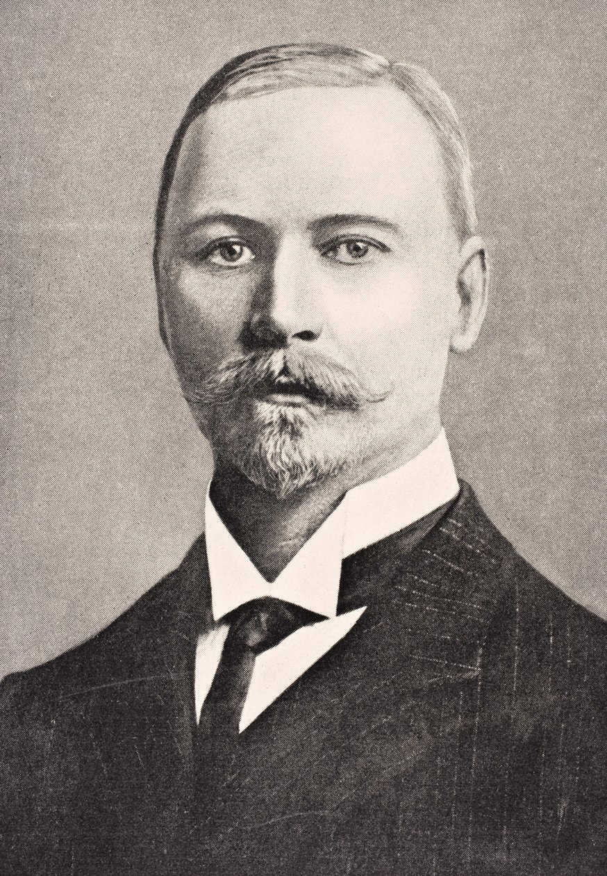 1916年にロンドンで出版された「The War Illustrated Album deLuxe」から1915年頃に見たJan Christiaan Smuts 作： 英語学校