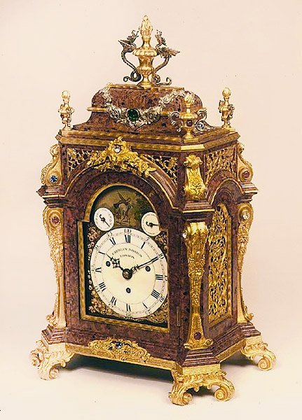 Eardley Norton（fl.1770-94）による置時計、18世紀（べっ甲とormolu） 作： 英語学校