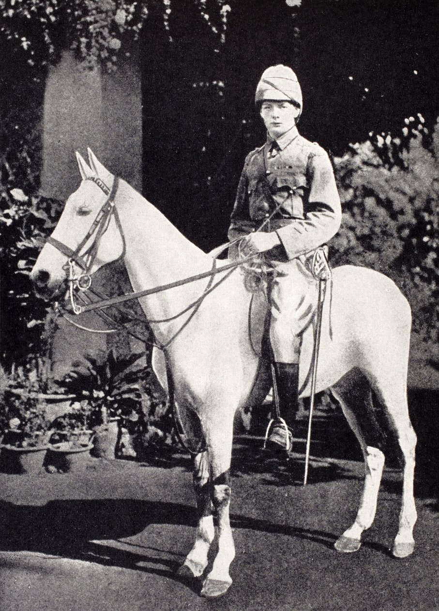 1897年にインドのバンガロールで馬に乗ったウィンストンチャーチルは、「ウィンストンS.チャーチルによるロービング委員会」から、Scribner&39;sによって1930年に発行されました。 作： 英語学校