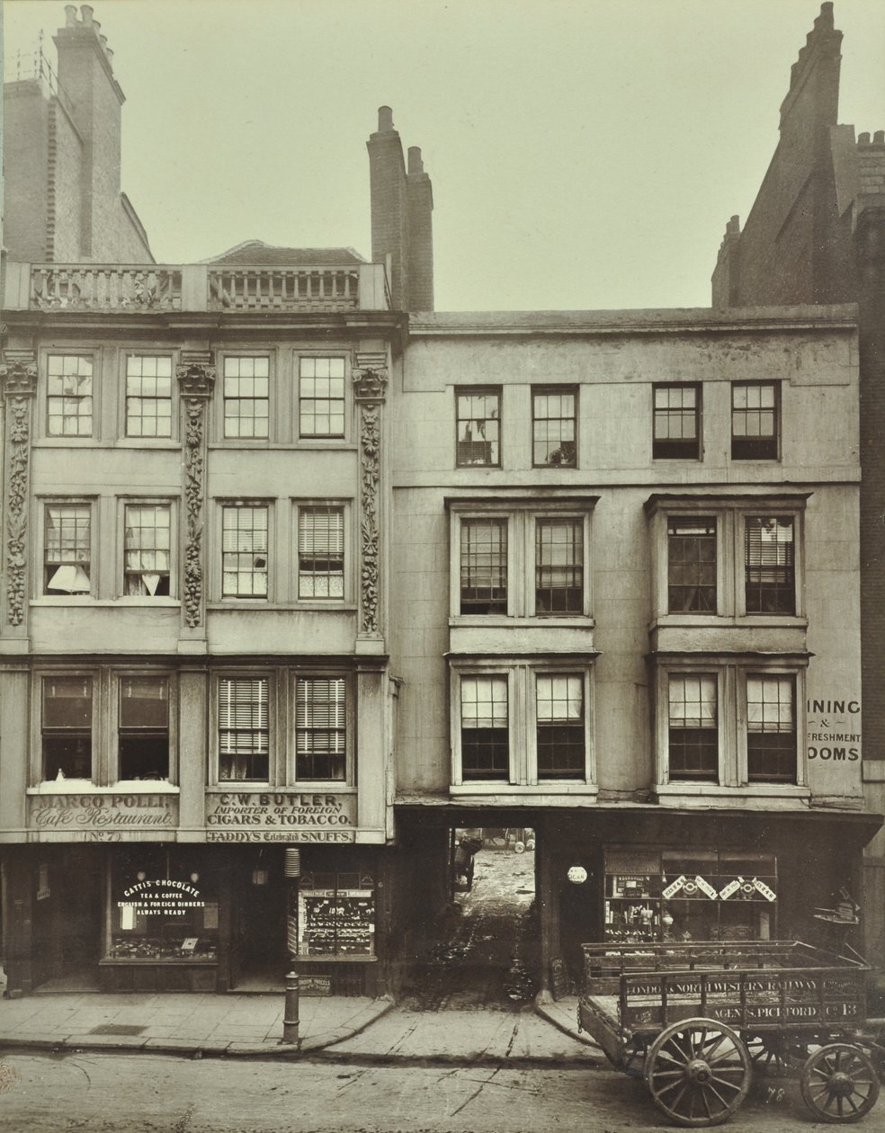 ロンドン、5-7 Aldgate、1883 作： 英語の写真家
