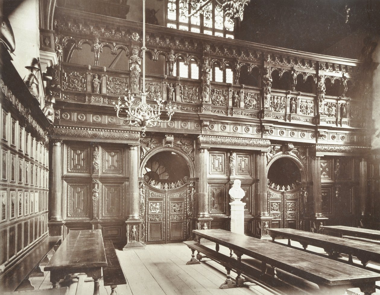 ミドルテンプルホール、1885 作： 英語の写真家