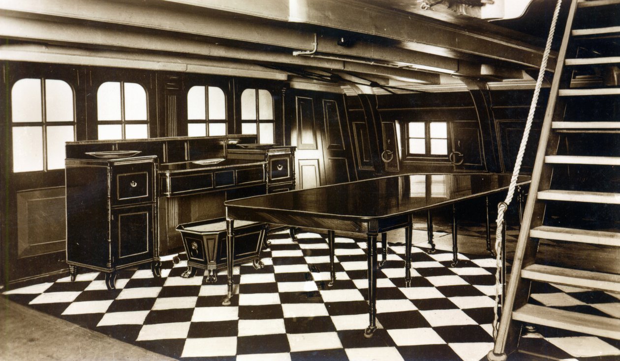 HMS Victoryに搭載されたNelsonsダイニングルーム 作： 英語の写真家