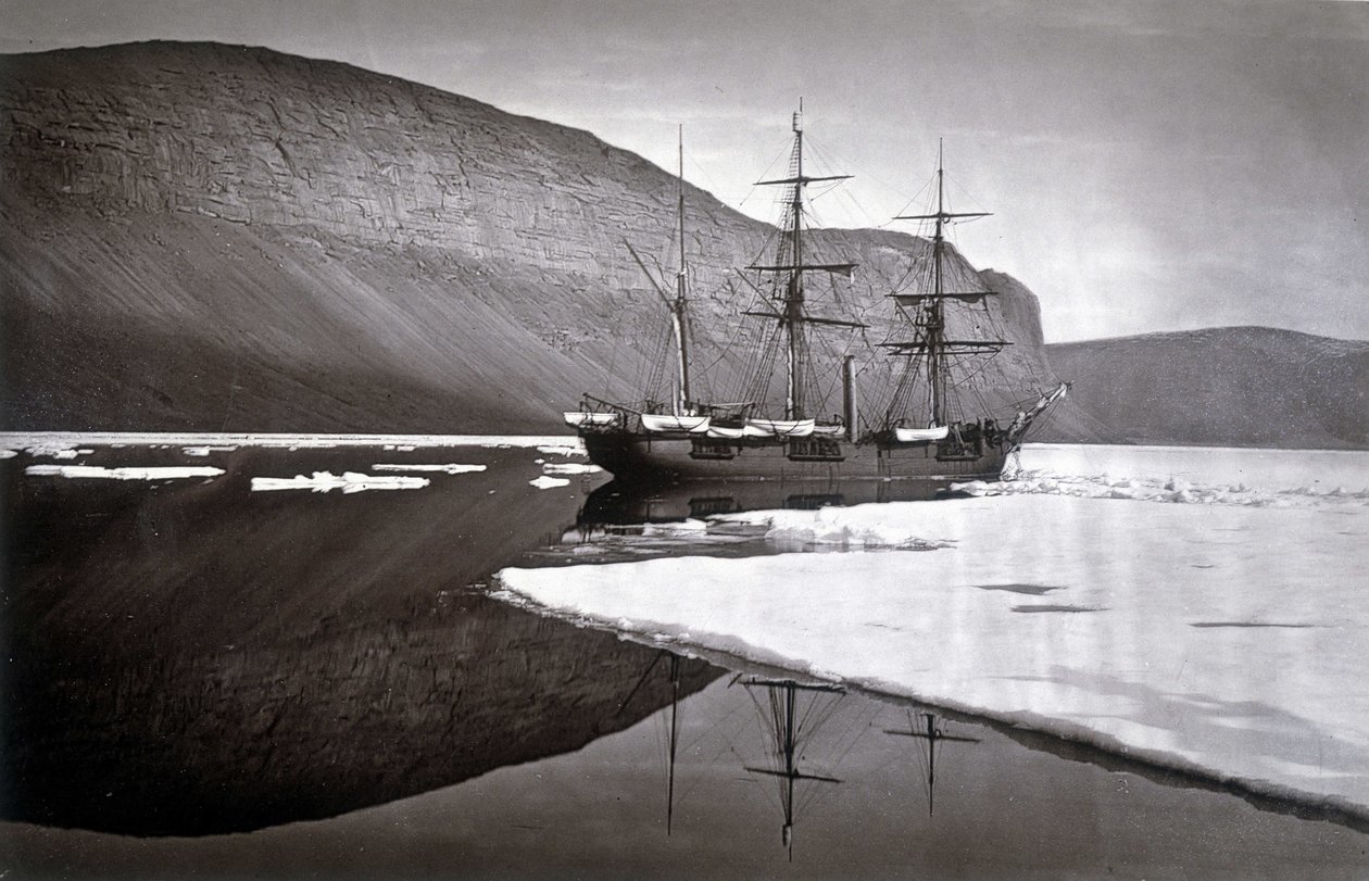 北極点。プレスコット岬の氷に阻まれて......『Narrative of a voyage to the Polar See during 1875-76』G.S.Nares, ed.ロンドン 作： 英語の写真家