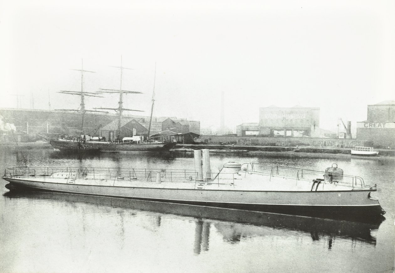 1881年にポルトガル政府のために建造された3隻の魚雷艇の1つ、ロンドン 作： 英語の写真家