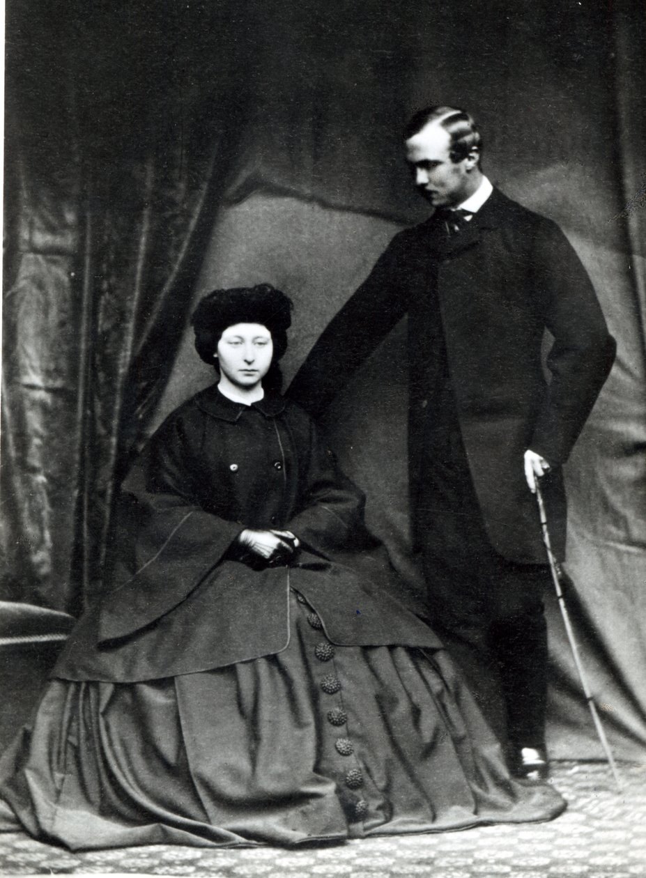 アリス王女とヘッセンのルートヴィヒ王子、1860 作： 英語の写真家