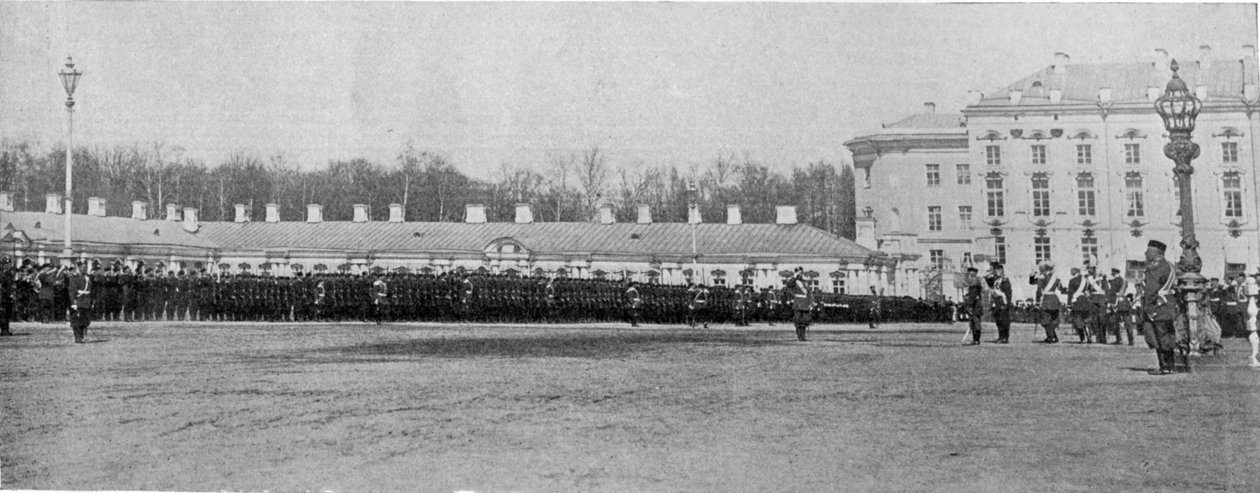 1901年5月25日、王からの挿絵、軍と将校の敬礼を返す皇帝 作： 英語の写真家